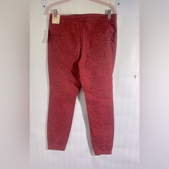 NWT Anthropologie Pilcro Red Flocked High Waisted Jeans Sz 30P - Picture 9 of 9